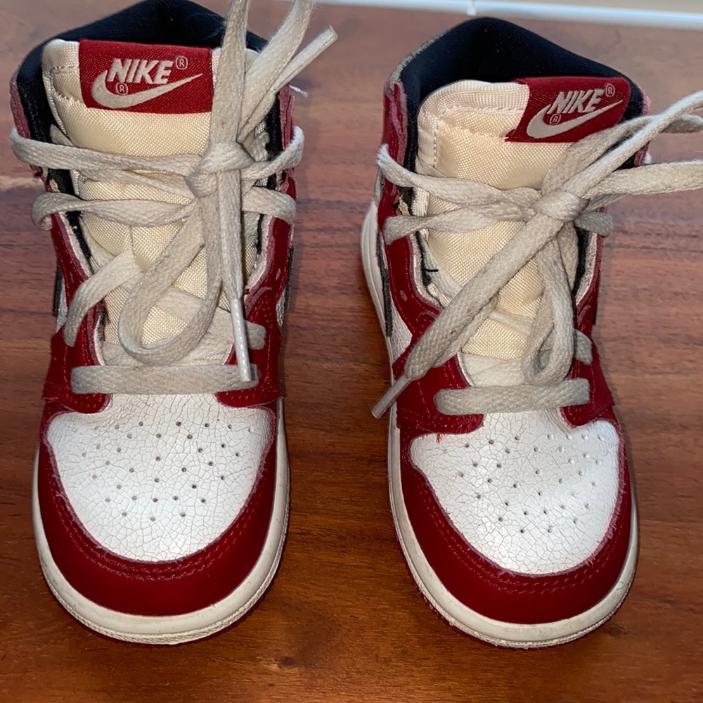 Jordan 1’s  boys size 7C